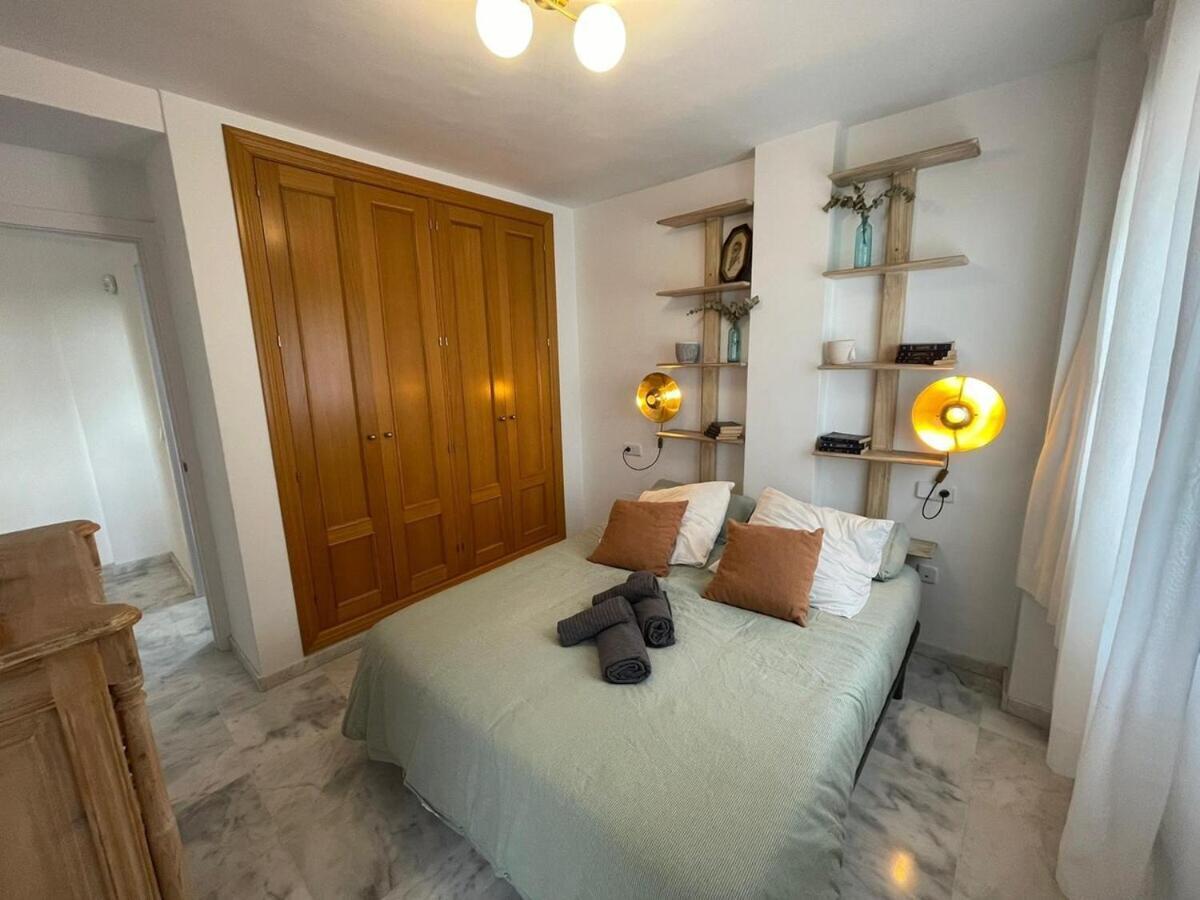 Calu Homes Cerca Playa De Huelin Málaga Exterior foto